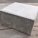 ツカ石(小) (200角X高さ100)：1